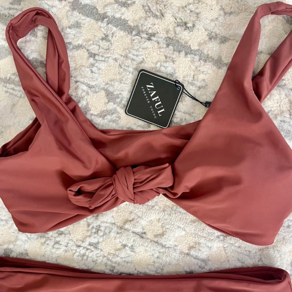 2 Piece Bathing Suit /Bikini ~ ZAFUL ~ New with Tags ~ Super Deal - Picture 3 of 6